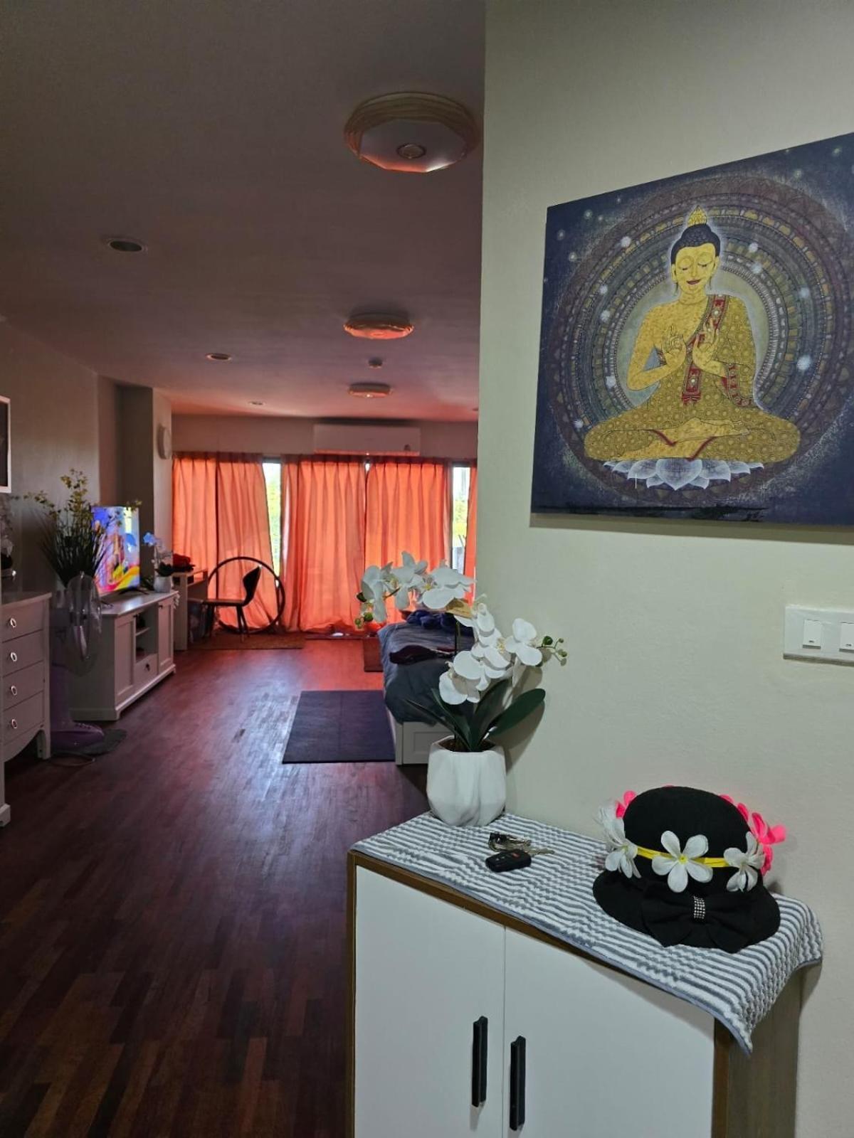 Spacious In Palm Pavilion Near Airport * Hua Hin